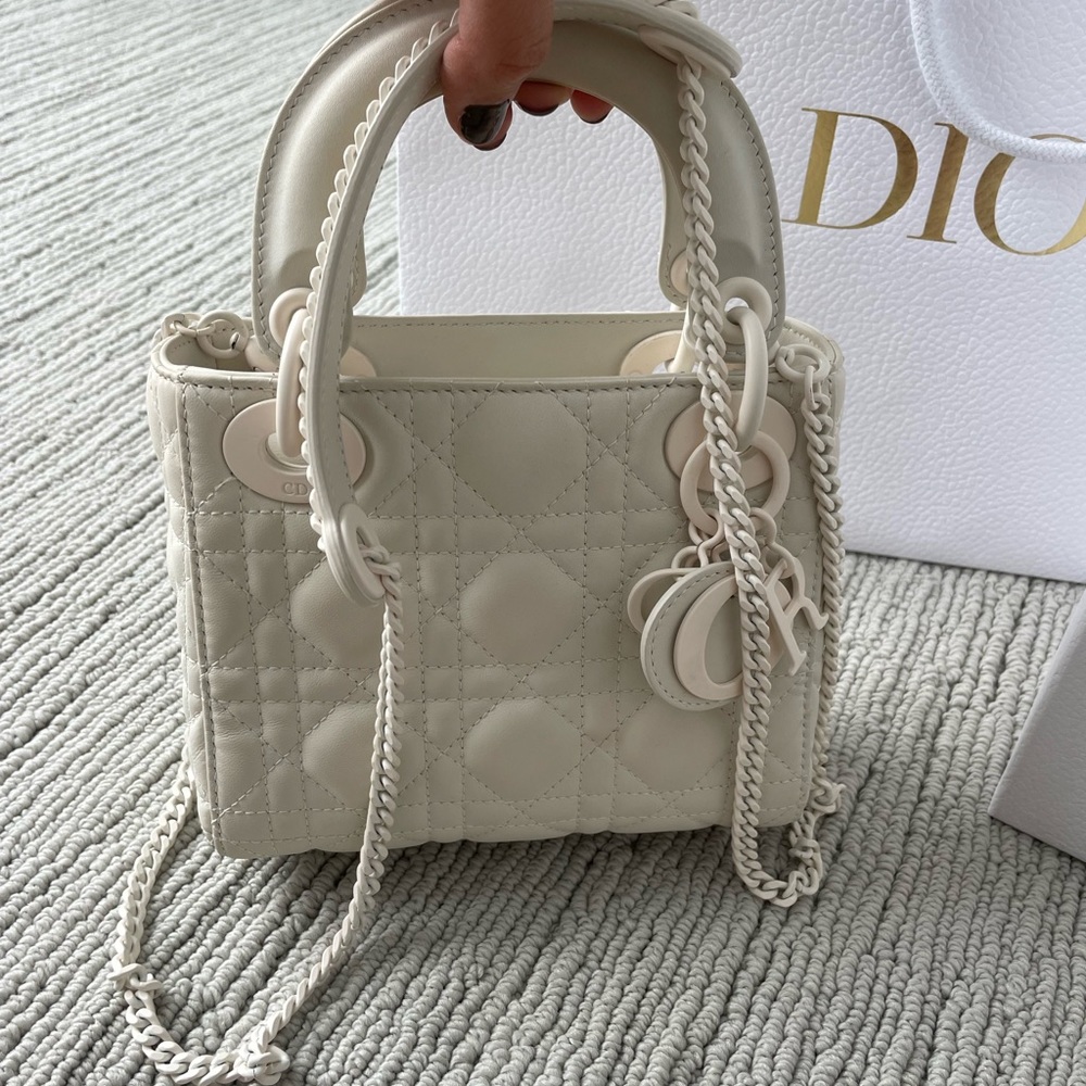 ⭐️⭐️⭐️ SOLD ⭐️⭐️⭐️ Lady Dior mini